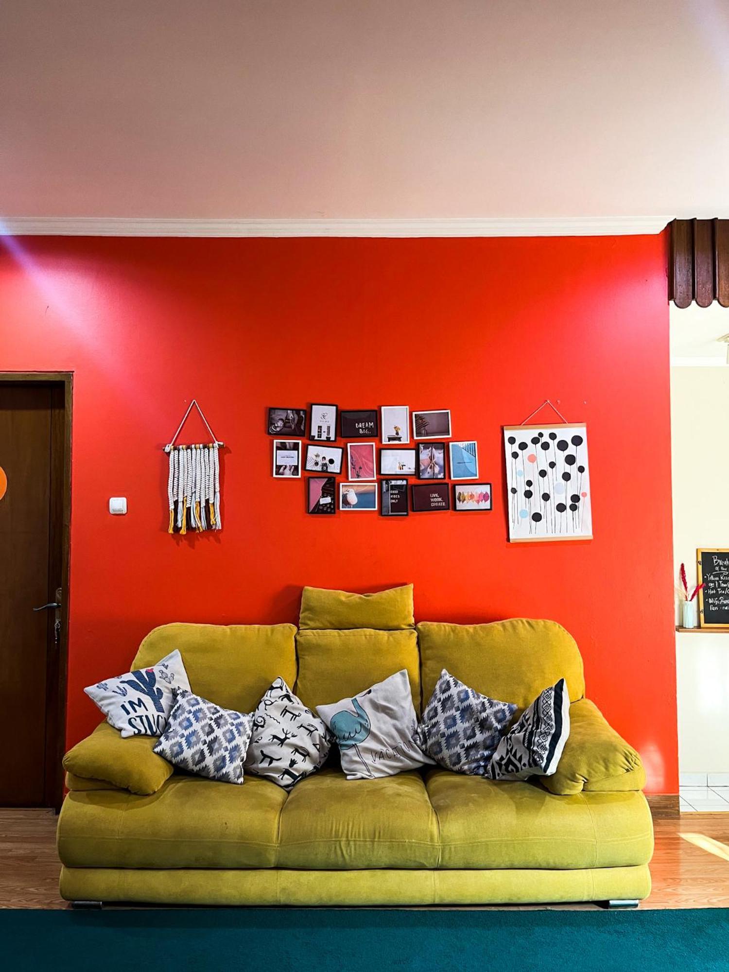 Bed and Breakfast Roemah Renjana Bandung Exterior foto